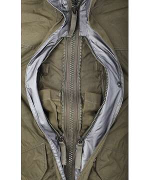 42451 CPA CIP Jacket 068H chest pocket.png